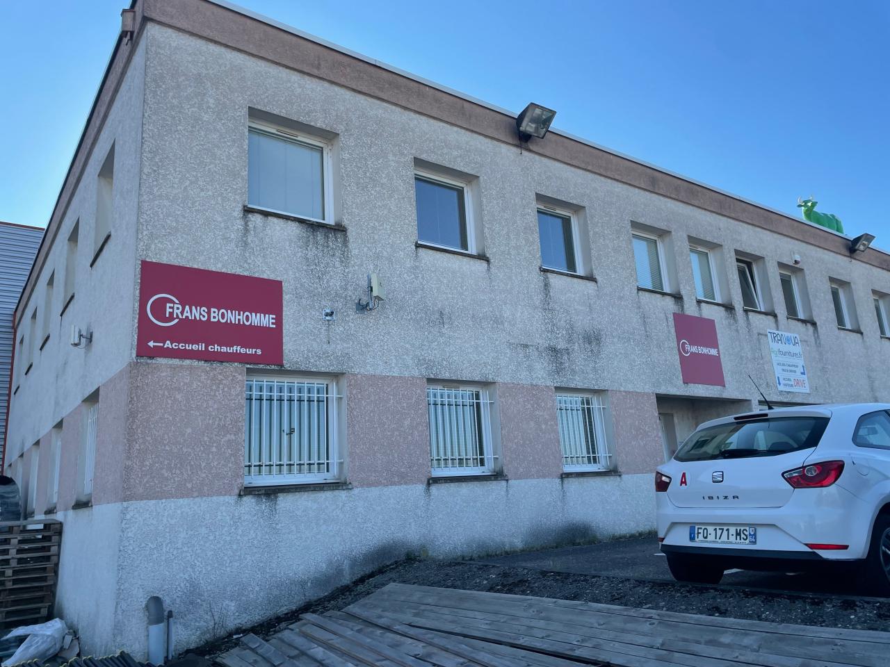 Local d'activité Saint-Laurent-de-Mure 3461m² Location local d'activité Saint-Laurent-de-Mure Rhône OLACT2425783 16